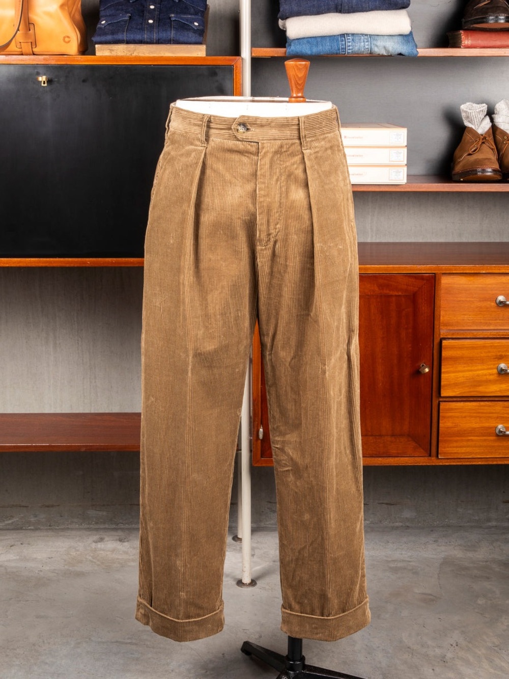 Engineered Garments Corduroy Pleated Pants Made in USA Size S Khaki Wide Leg